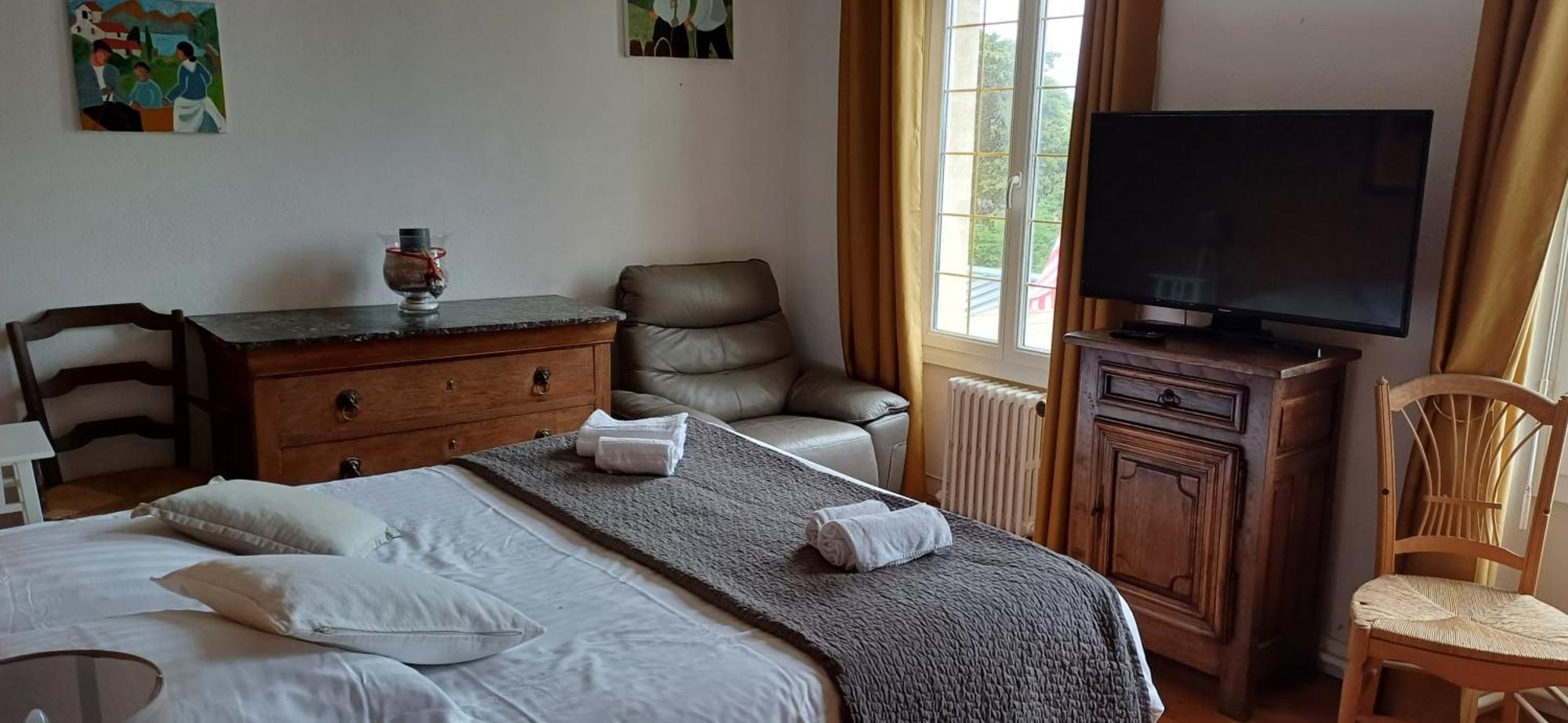 Holiday home Isigny Omaha Saint-Germain-du-Pert